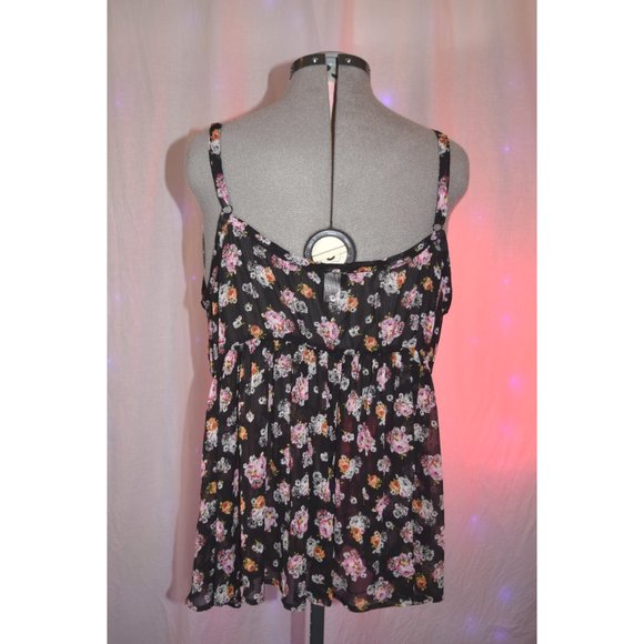 Torrid Floral Babydoll Tank size 3 - Picture 3 of 7
